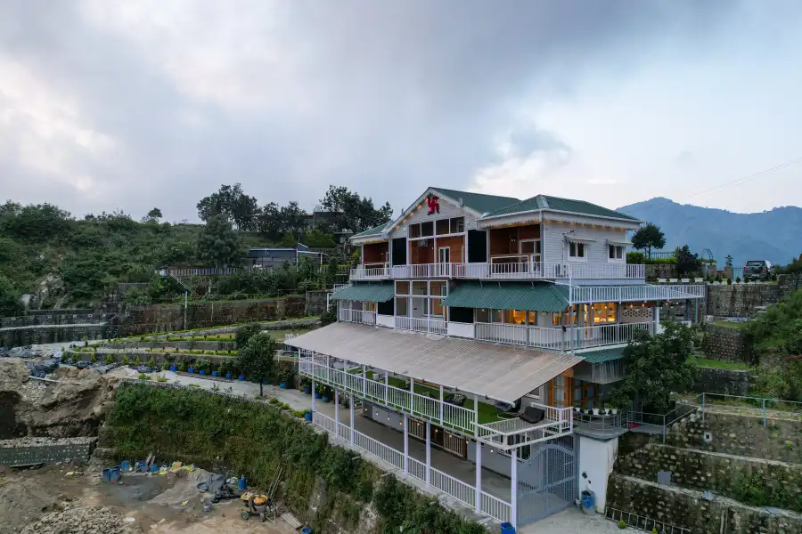 SaffronStays Land's Own, Kotdwar