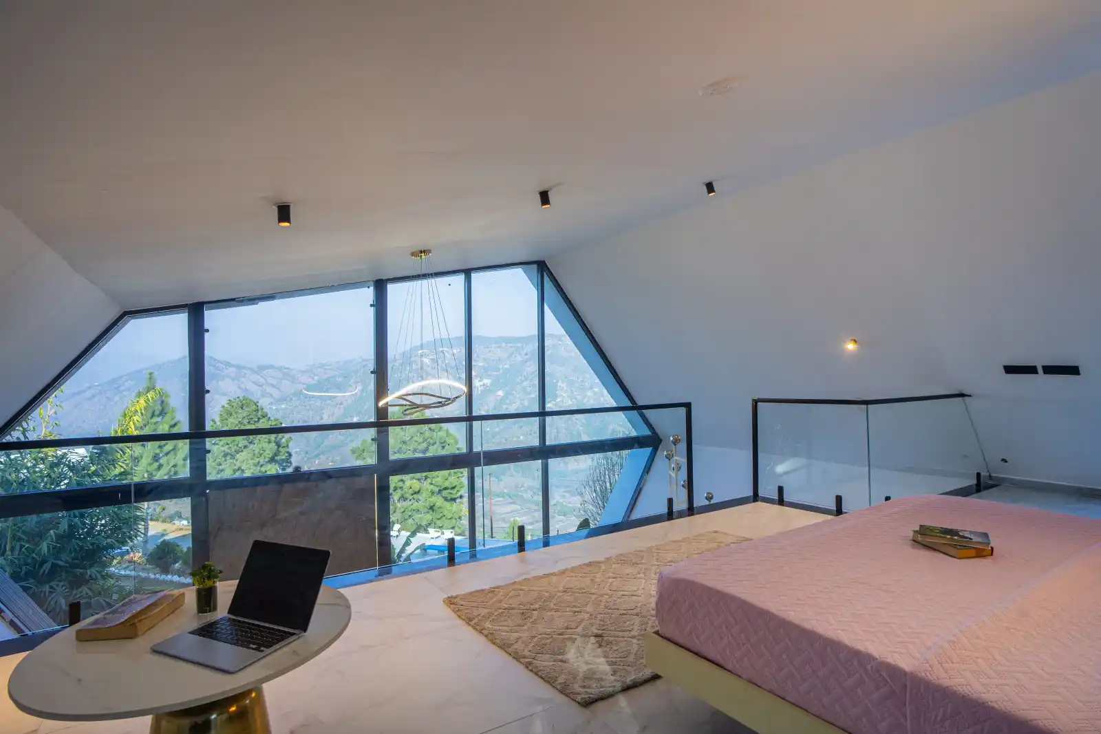 SaffronStays Luna Celeste, Ranikhet