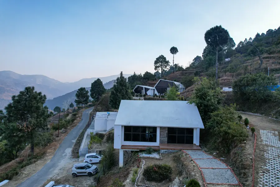 SaffronStays Luna Celeste, Ranikhet