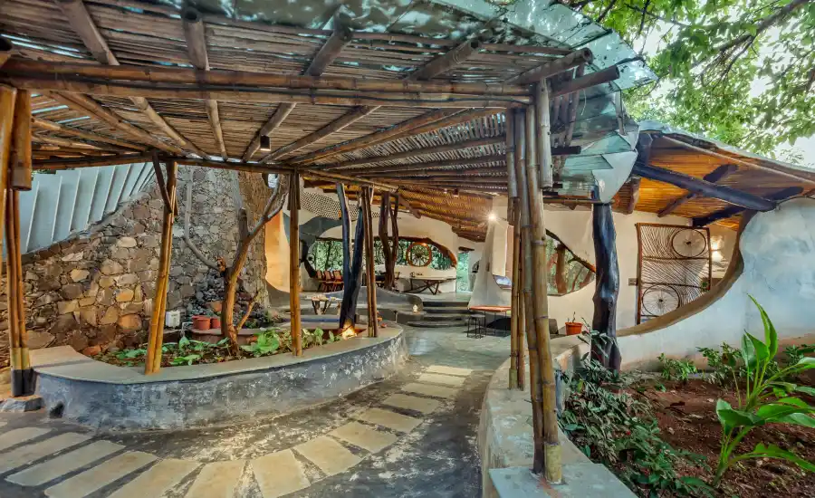 SaffronStays Maativan, Wada