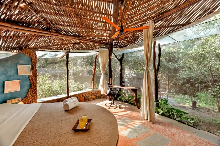 SaffronStays Maativan, Wada