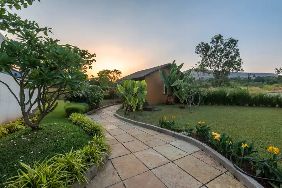 SaffronStays Maitri, Igatpuri