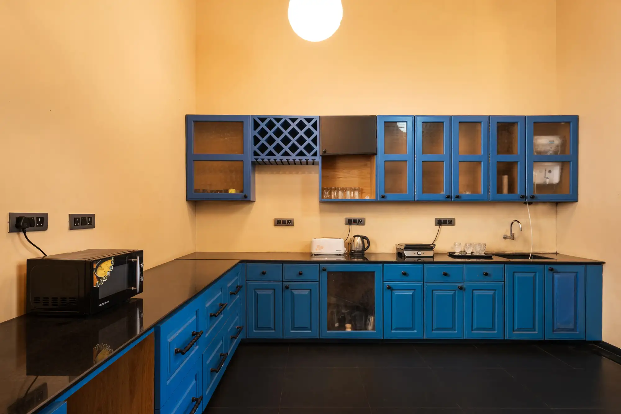 SaffronStays Maitri, Igatpuri