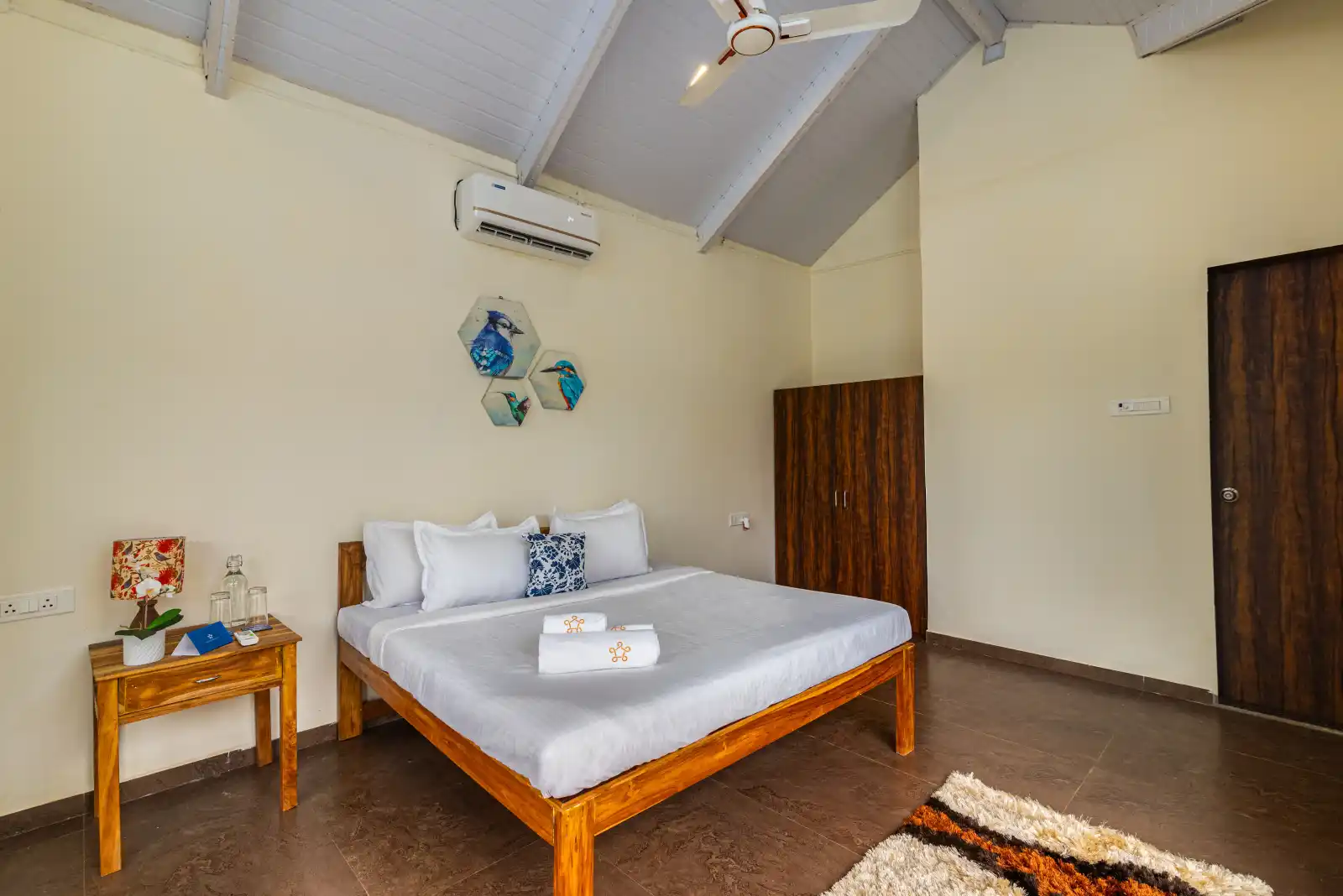 SaffronStays Mangi Ferra, Karjat