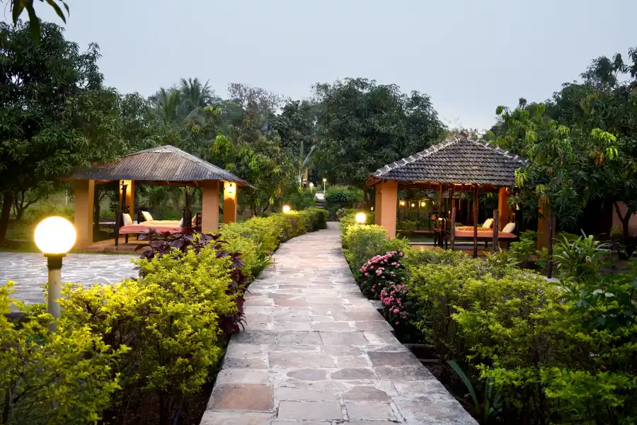 SaffronStays Mango Huts, Pali