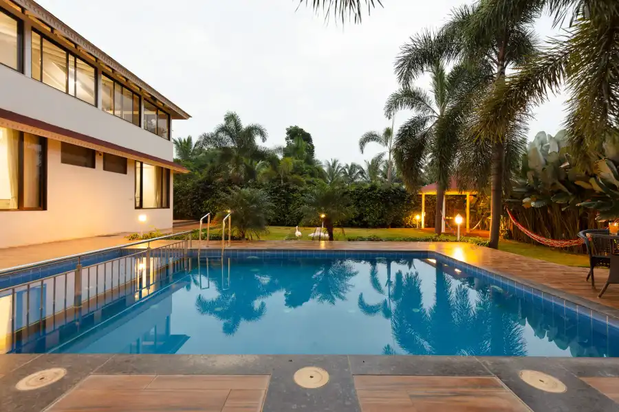 SaffronStays Mango Vino, Nashik