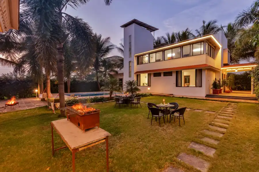 SaffronStays Mango Vino, Nashik