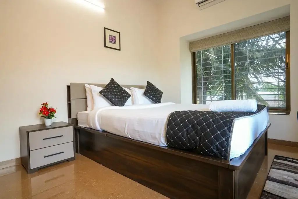 SaffronStays Mango Vino, Nashik