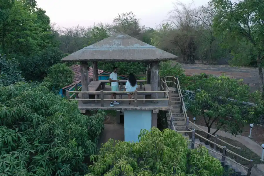 SaffronStays Mariposa, Karjat