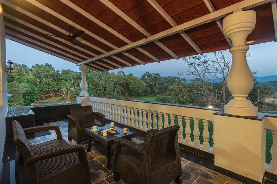SaffronStays Mariposa, Karjat