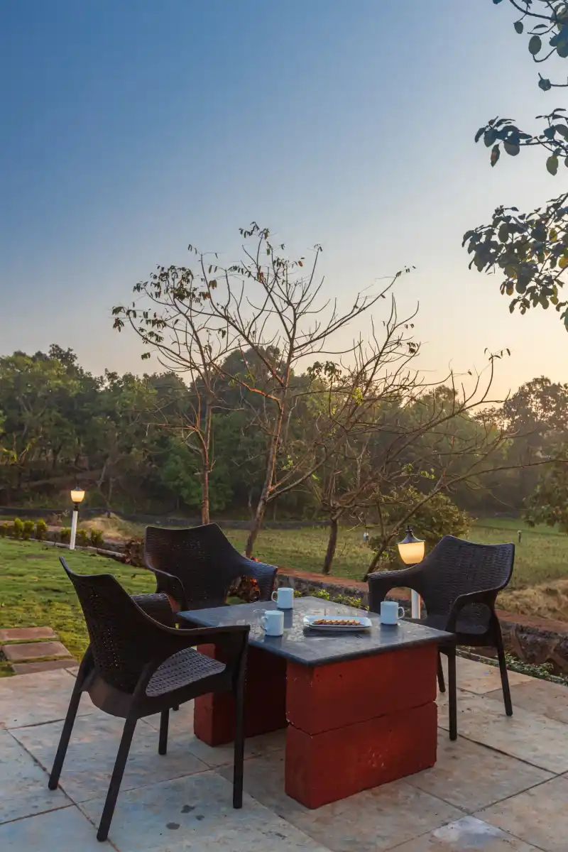 SaffronStays Mariposa, Karjat