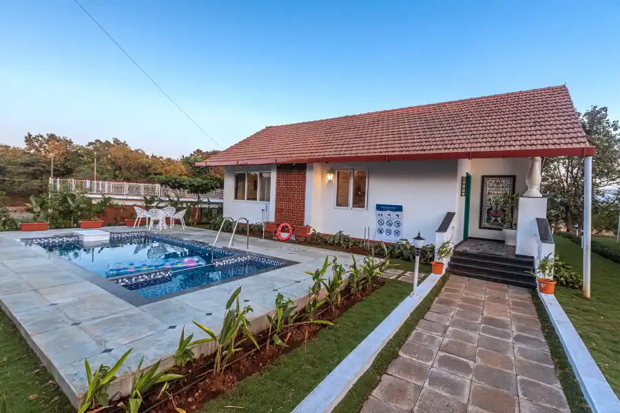 SaffronStays Mariposa, Karjat