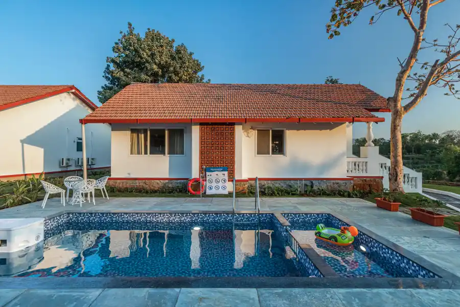 SaffronStays Mariposa, Karjat