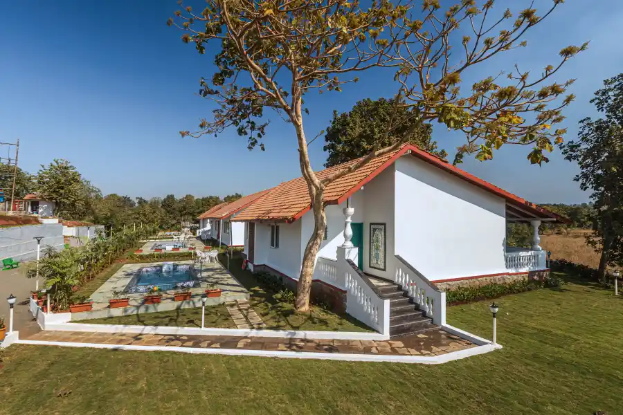 SaffronStays Mariposa, Karjat