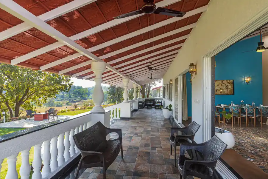 SaffronStays Mariposa, Karjat