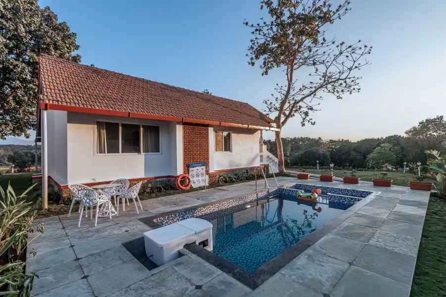 SaffronStays Mariposa, Karjat