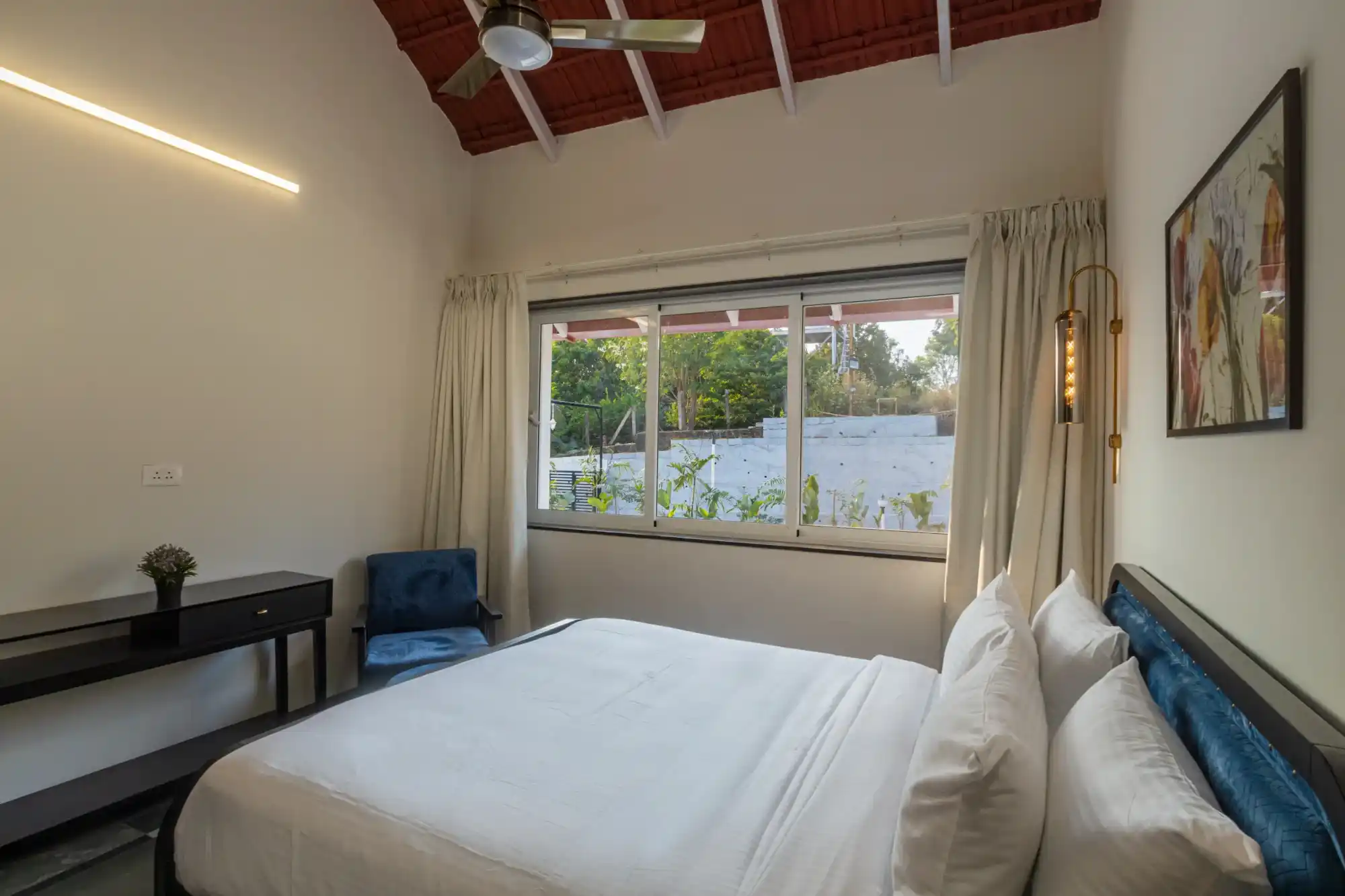 SaffronStays Mariposa, Karjat