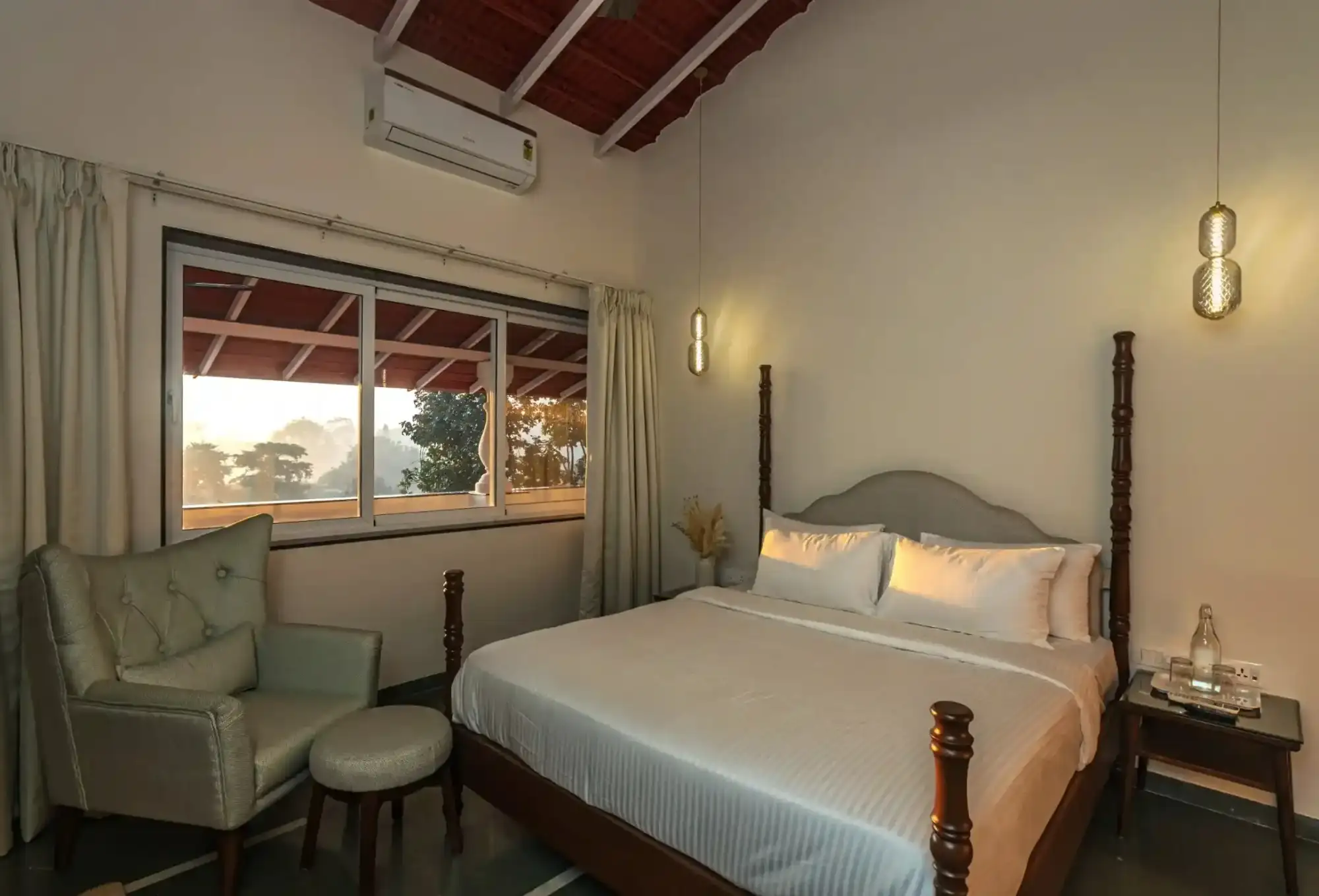 SaffronStays Mariposa, Karjat