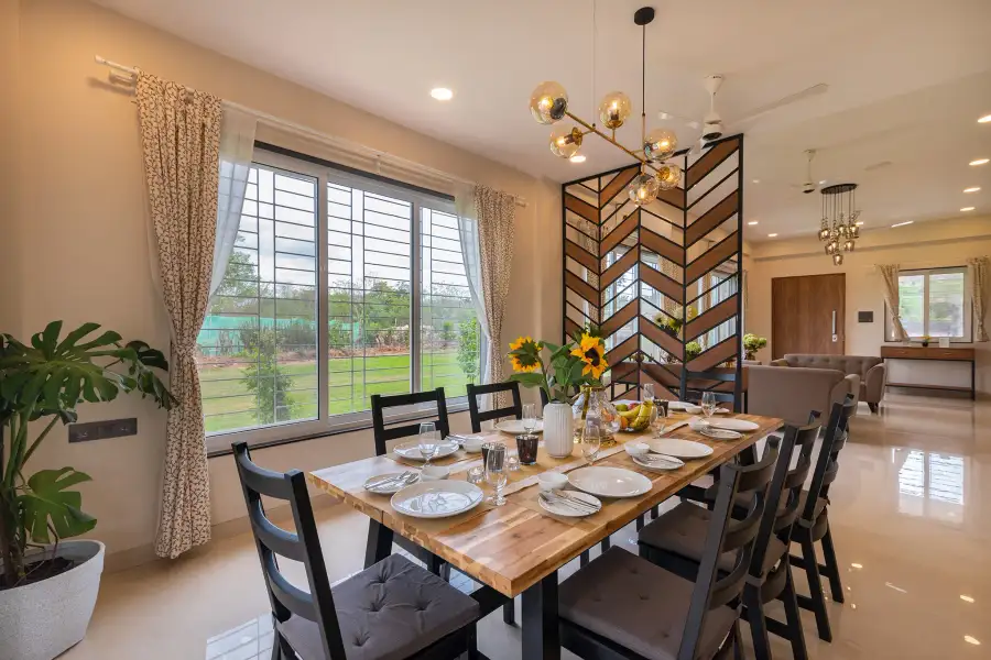 SaffronStays Midori, Kolad