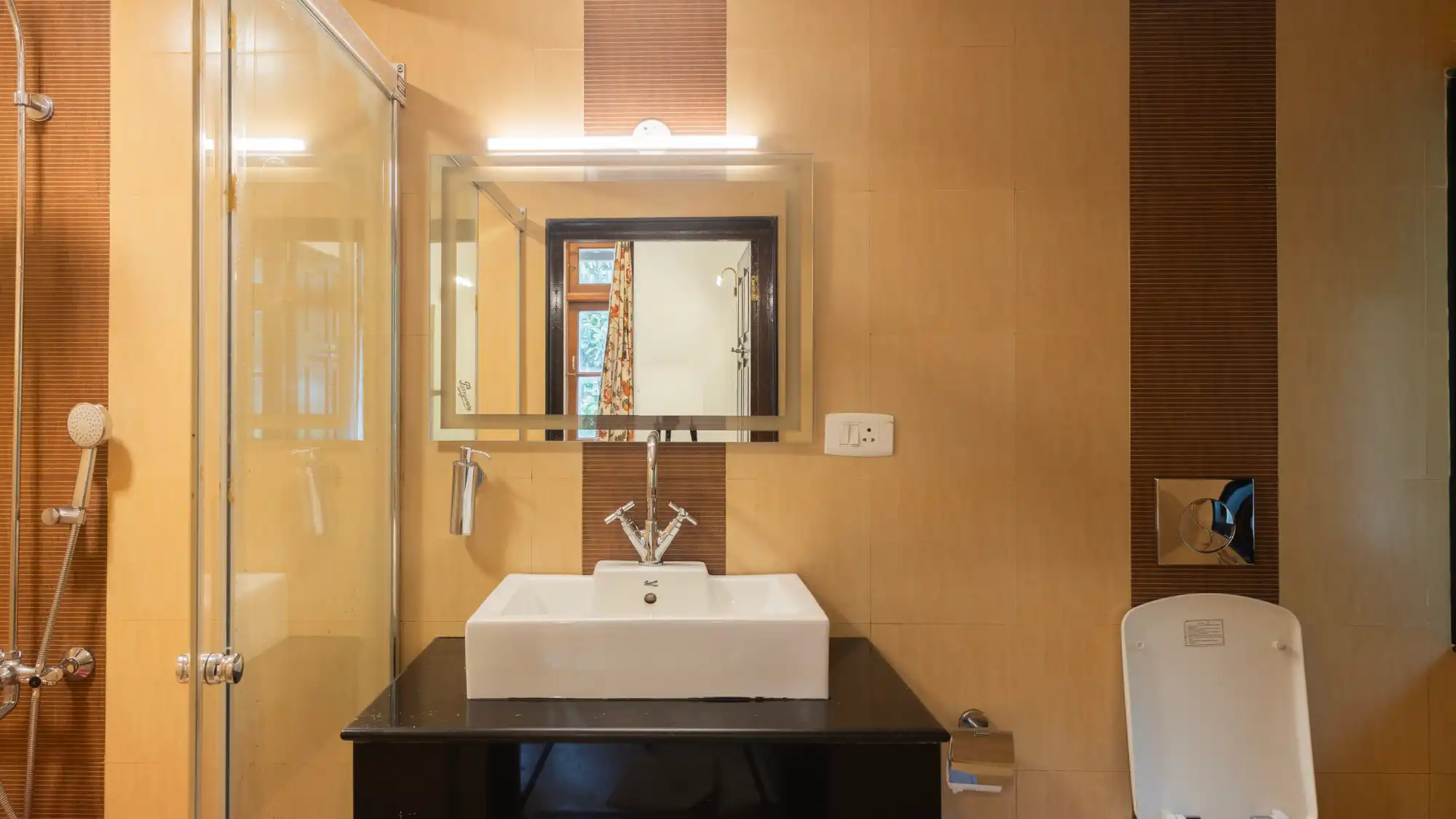SaffronStays Milton Abbott, Ooty
