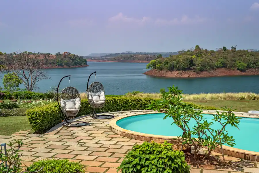 SaffronStays Moira, Kamshet