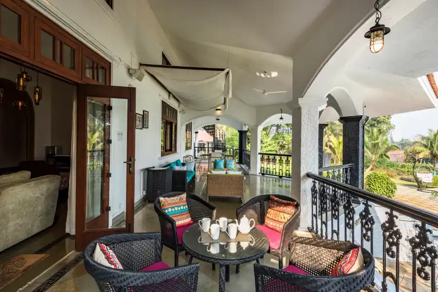 SaffronStays Moira, Kamshet