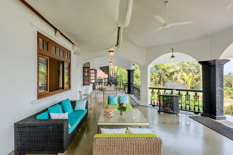 SaffronStays Moira, Kamshet