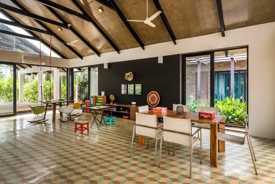 SaffronStays Moira, Kamshet