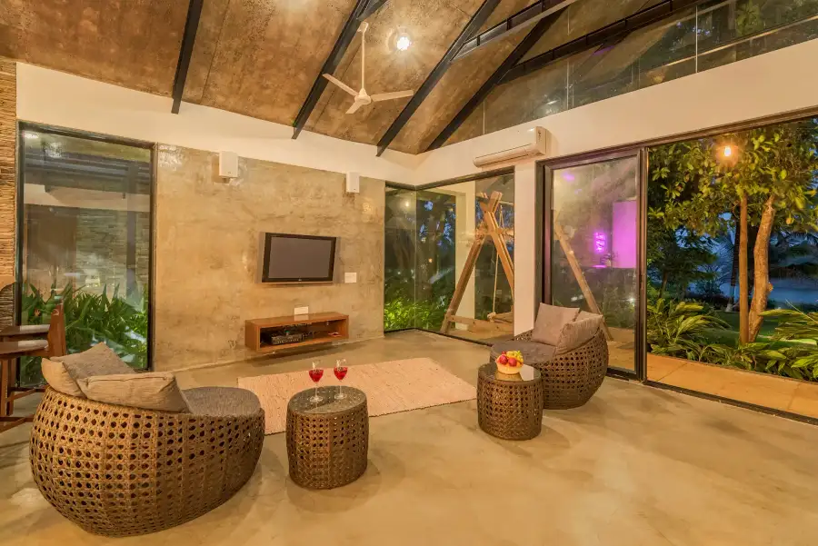 SaffronStays Moira, Kamshet