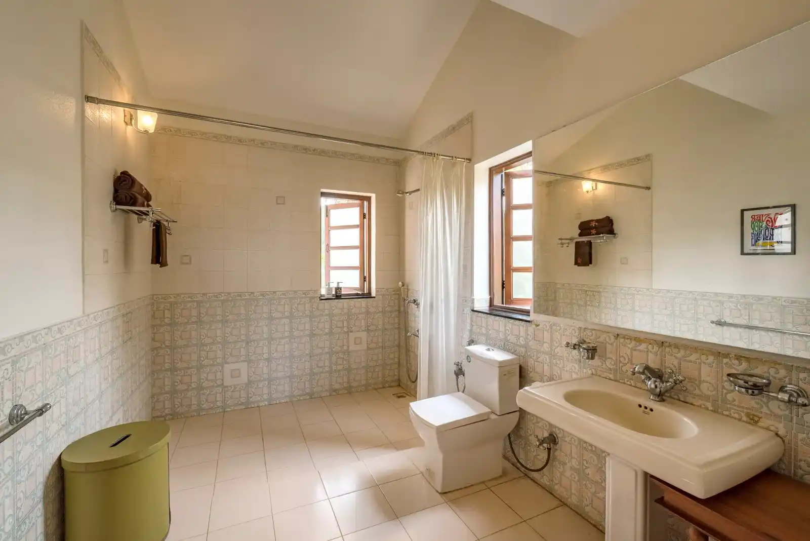 SaffronStays Moira, Kamshet