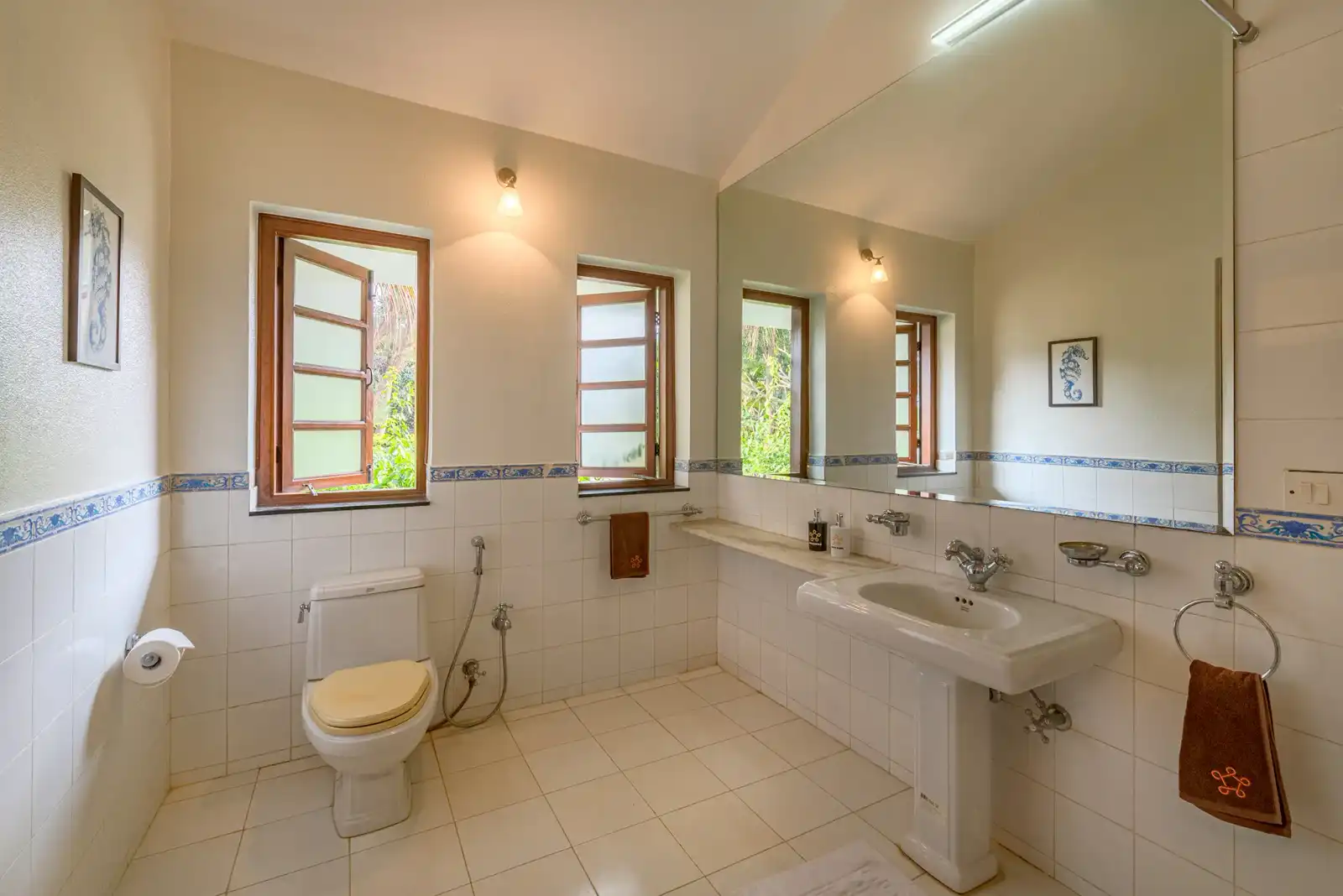 SaffronStays Moira, Kamshet