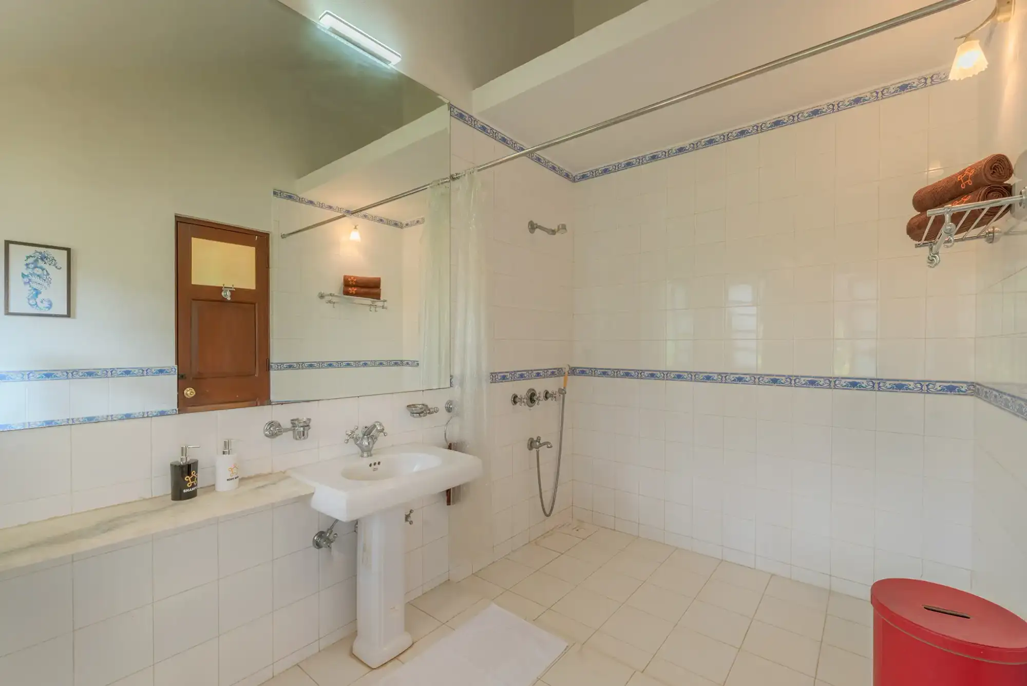 SaffronStays Moira, Kamshet