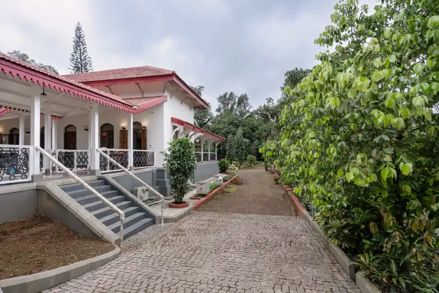 SaffronStays Mosaic, Khandala