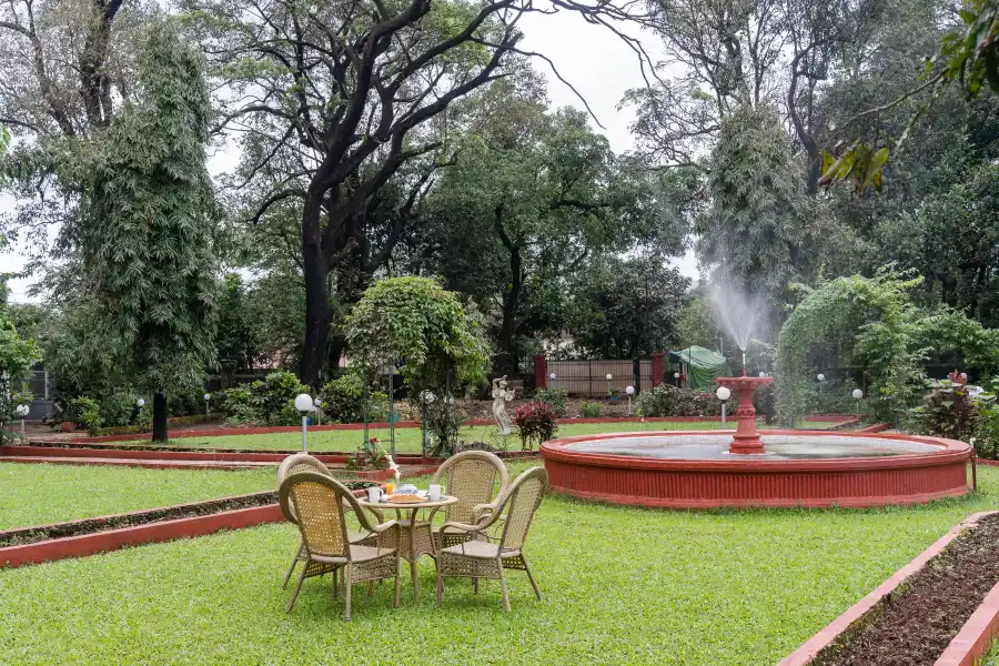 SaffronStays Mosaic, Khandala