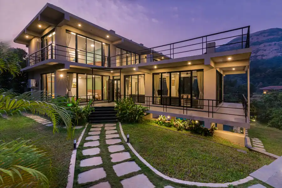 SaffronStays Mountain Aer, Karjat