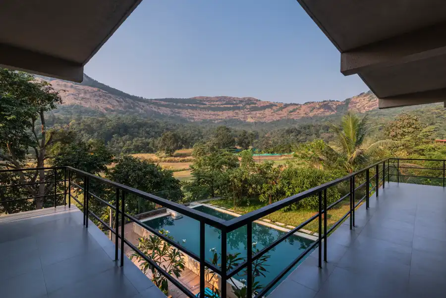 SaffronStays Mountain Aer, Karjat