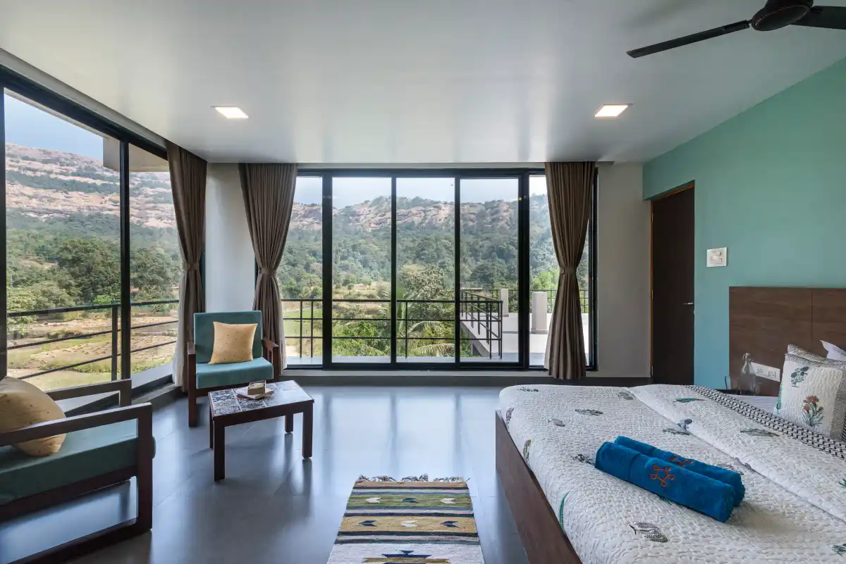 SaffronStays Mountain Aer, Karjat