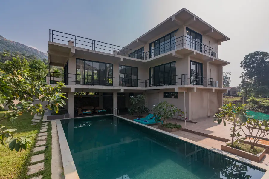 SaffronStays Mountain Aer, Karjat