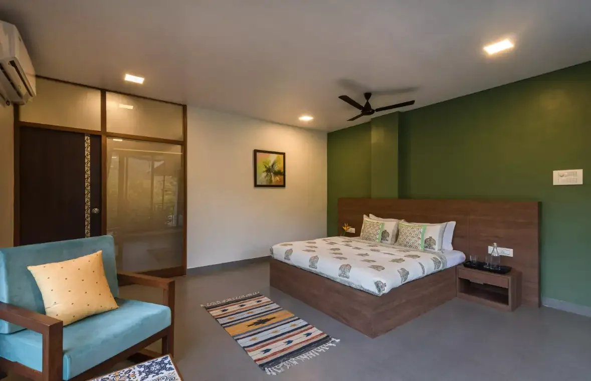 SaffronStays Mountain Aer, Karjat