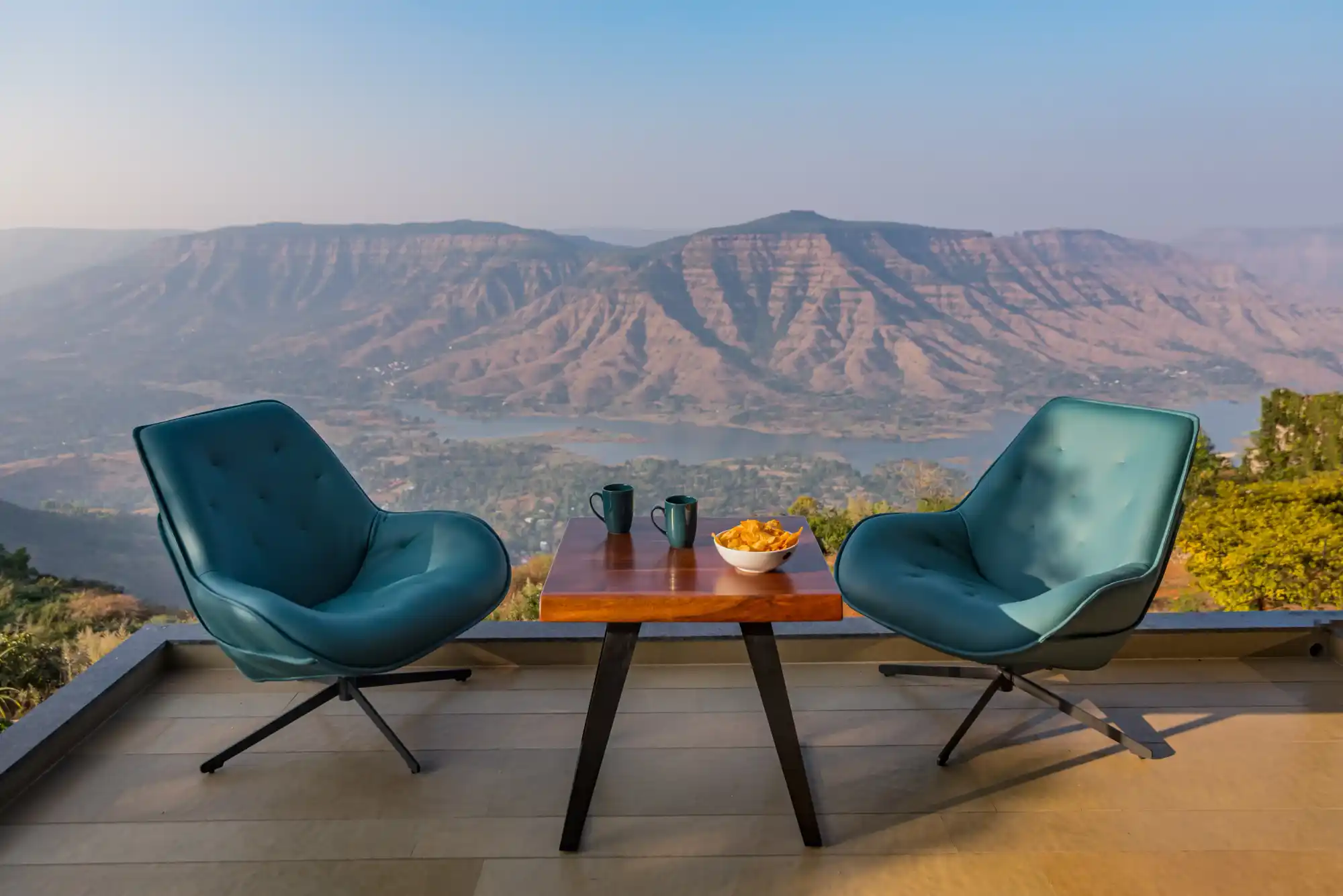 SaffronStays Mountain Rizz, Panchgani