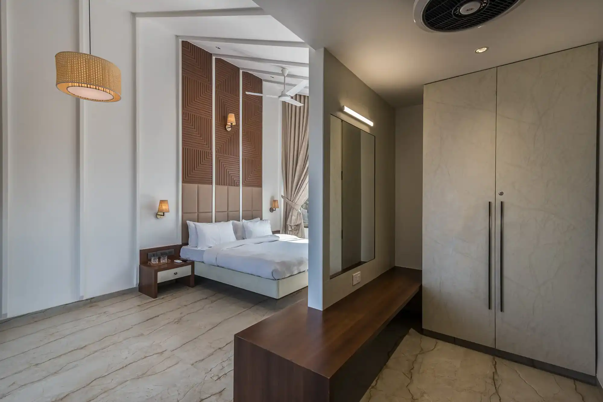 SaffronStays Mountain Rizz, Panchgani