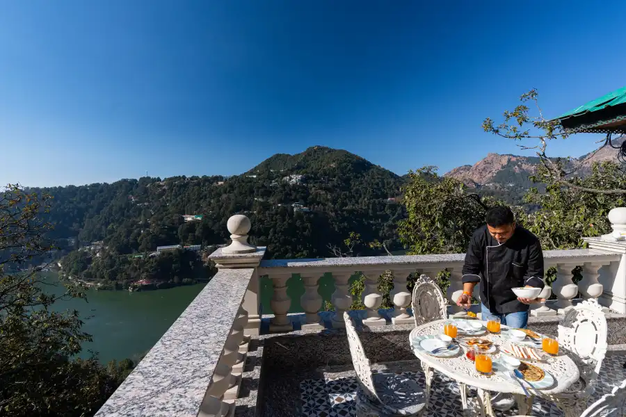 SaffronStays Naiintara, Nainital