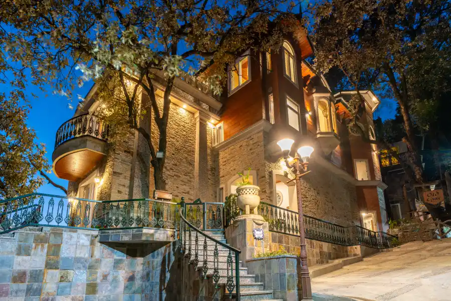SaffronStays Naiintara, Nainital