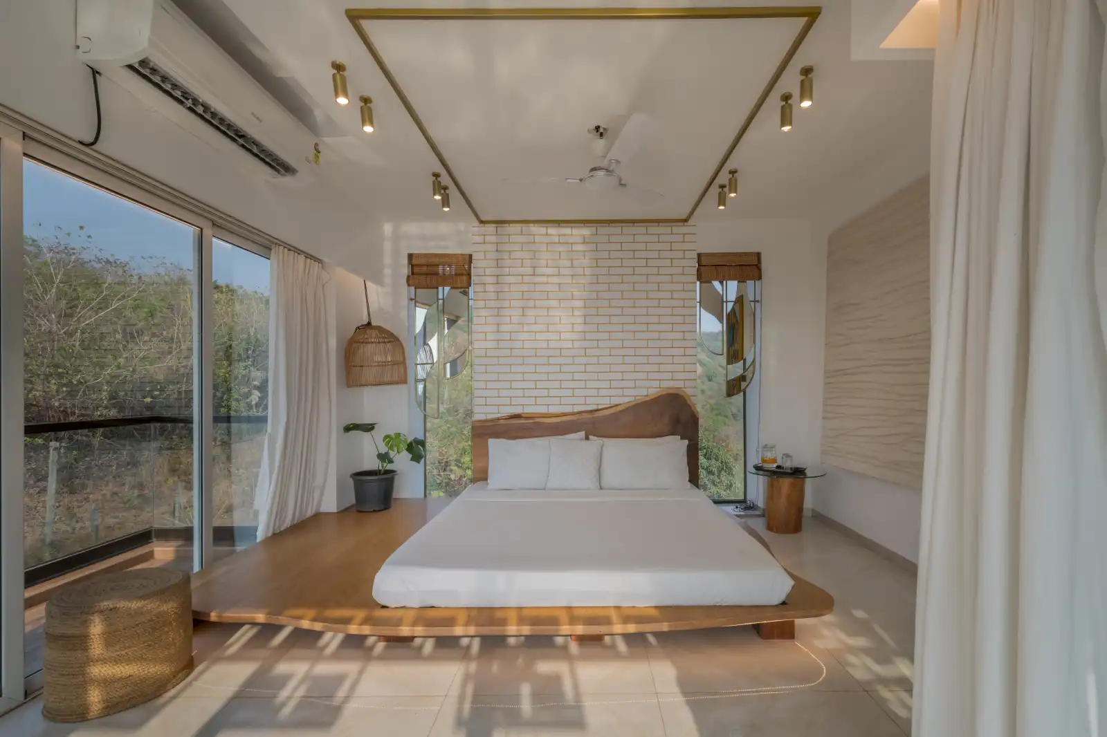 SaffronStays Nautica, Dapoli