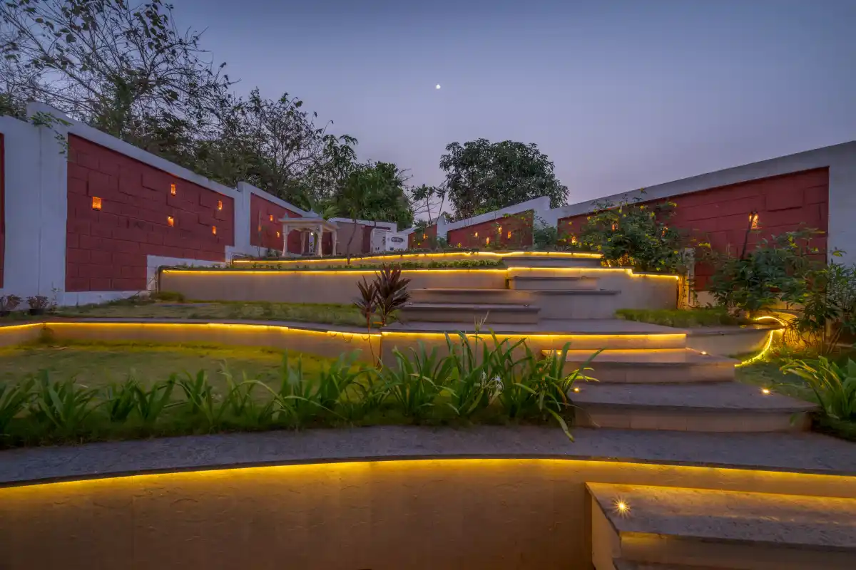SaffronStays Nautica, Dapoli