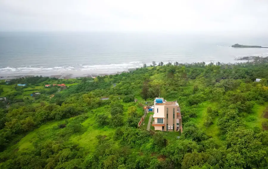SaffronStays Nautica, Dapoli