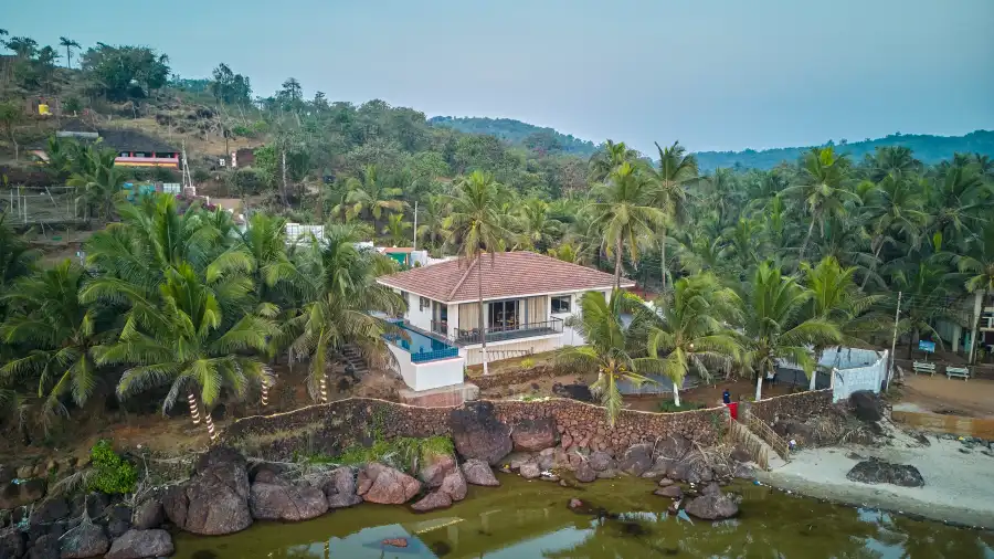 SaffronStays Neeraya, Vengurla