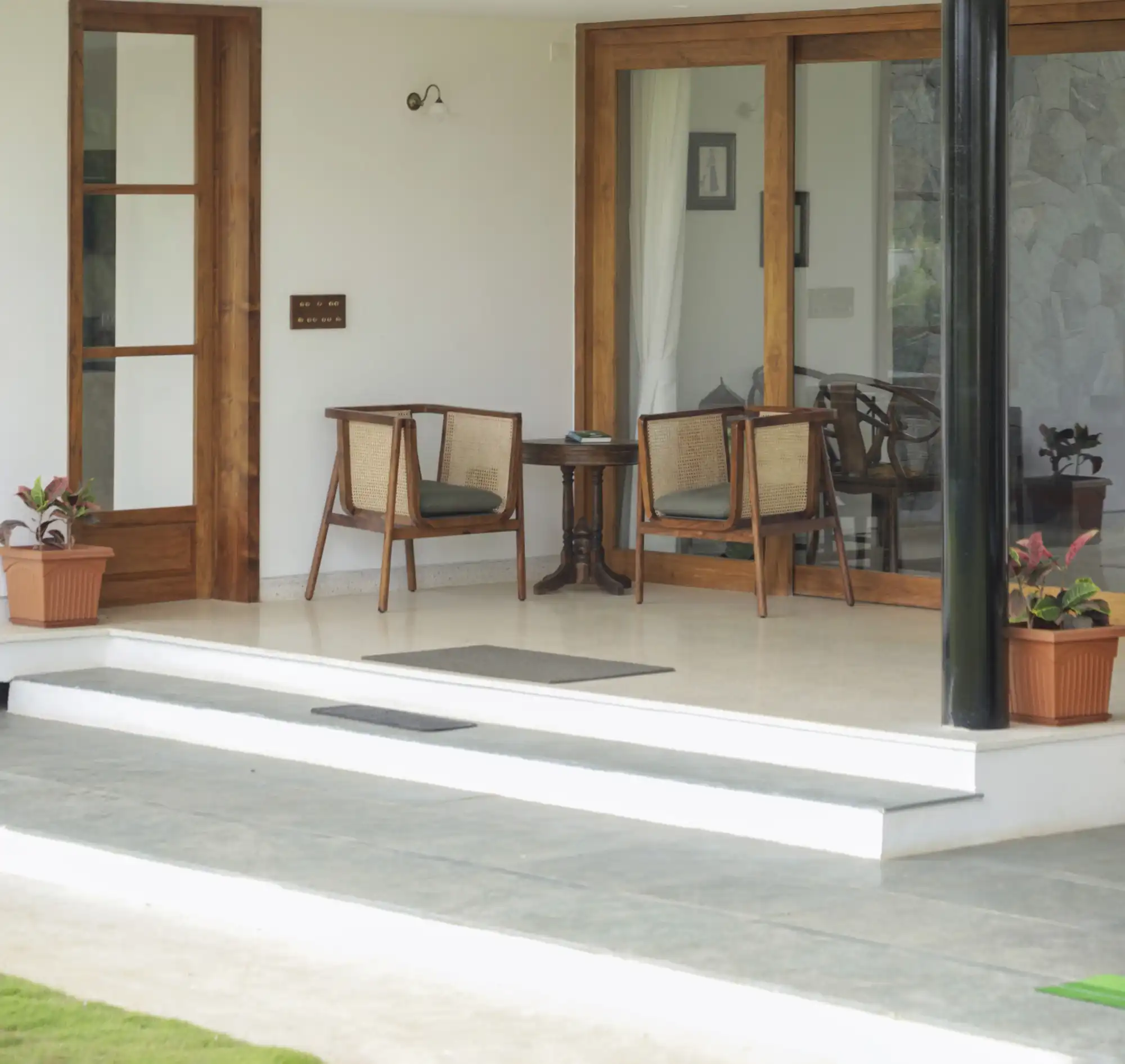 SaffronStays Niranta, Bengaluru