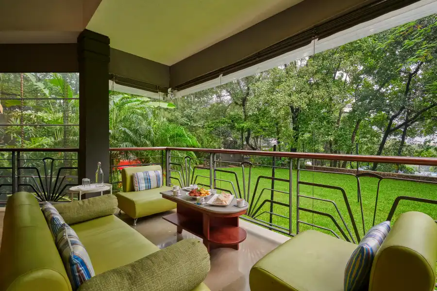 SaffronStays Odeon, Khandala