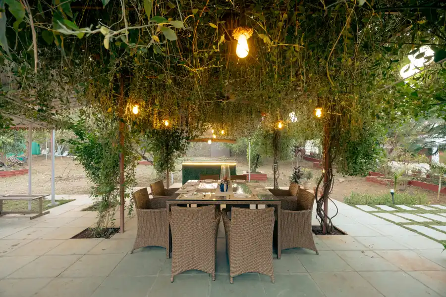 SaffronStays Olive Greens, Karjat